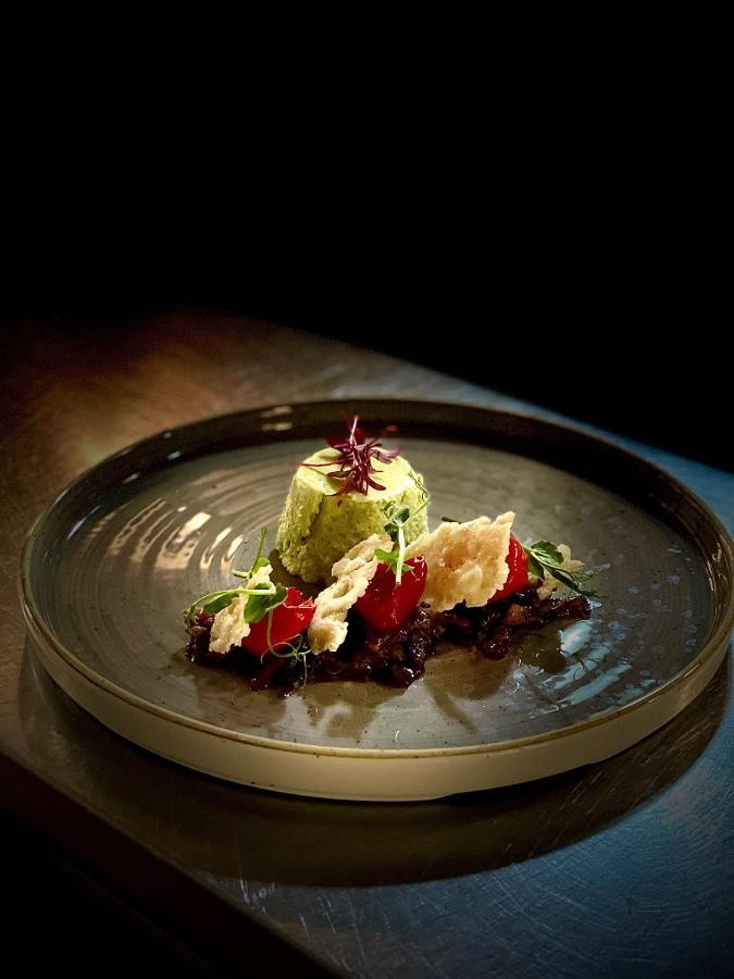 The White Lion Inn Buckden  Bagian luar foto